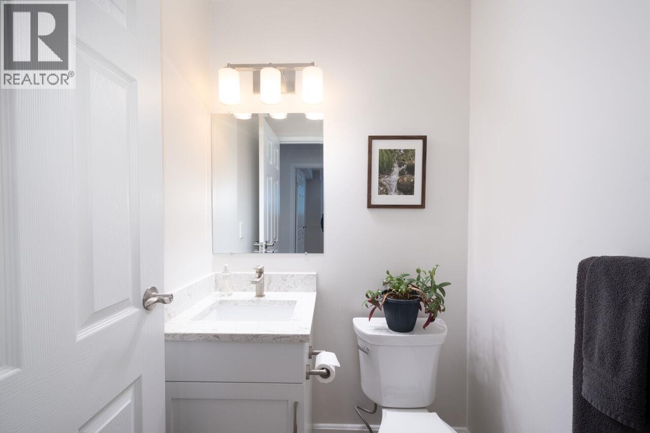 1716 Cascade Court, North Vancouver, British Columbia  V7G 2H6 - Photo 16 - R3107903