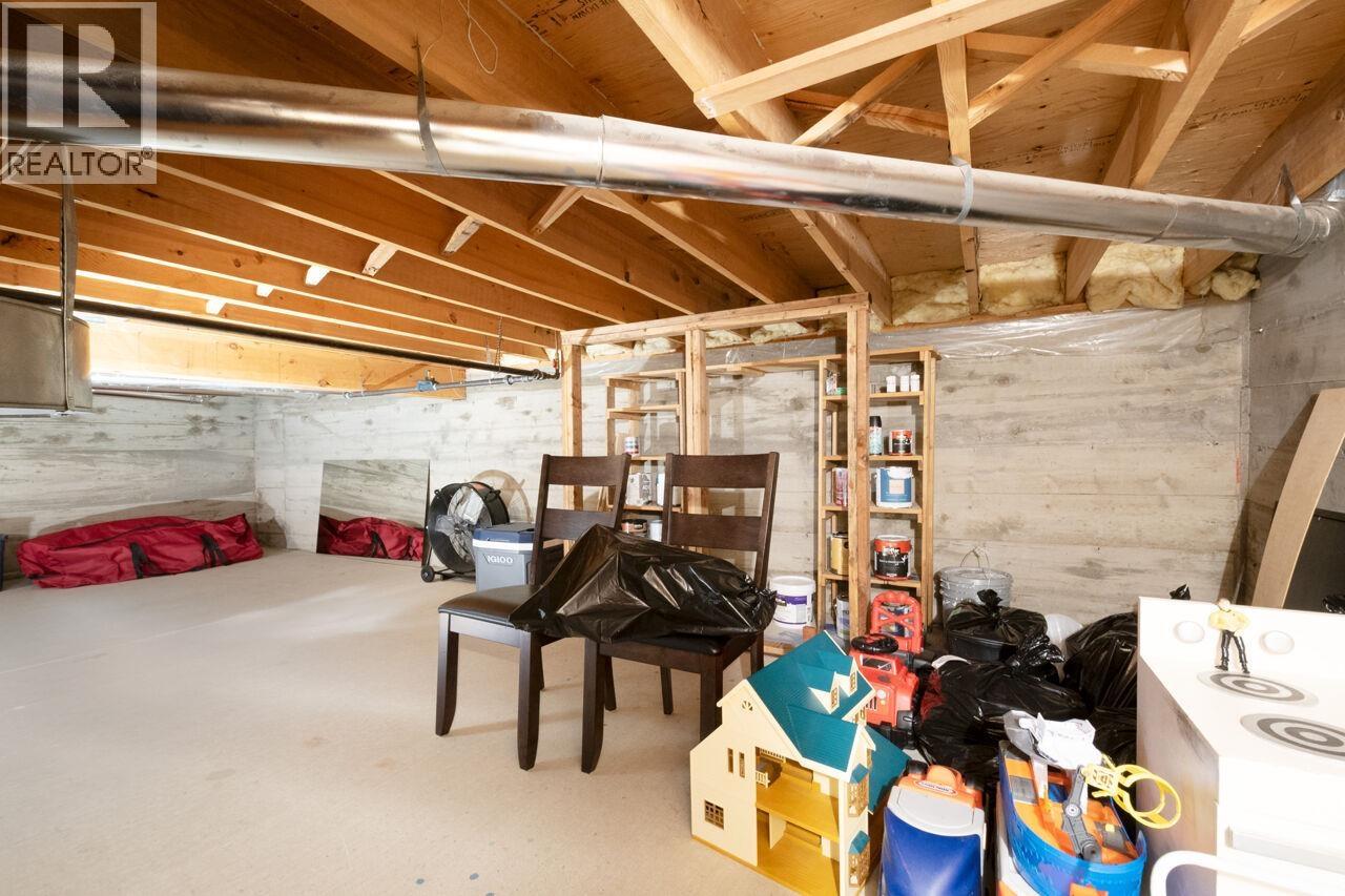 1716 Cascade Court, North Vancouver, British Columbia  V7G 2H6 - Photo 31 - R3107903