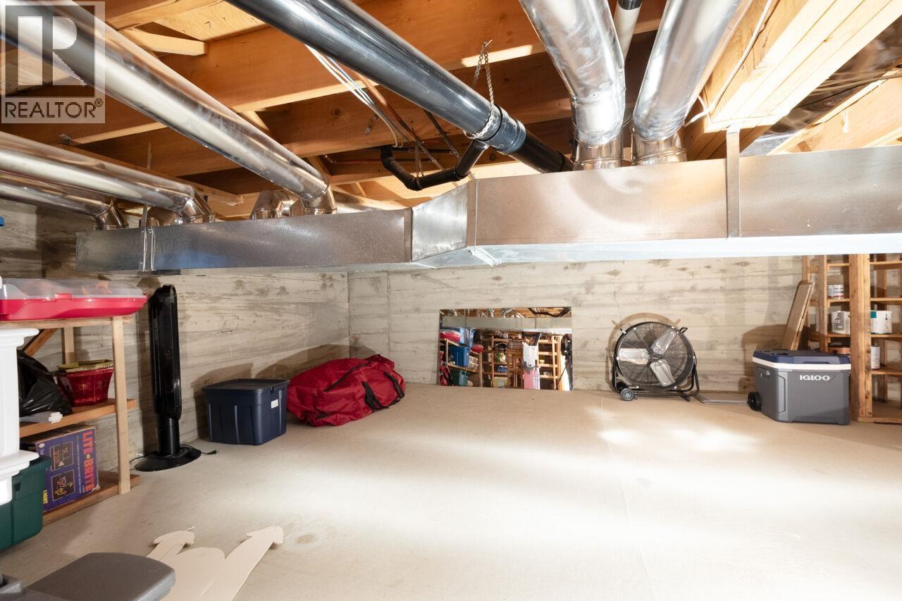 1716 Cascade Court, North Vancouver, British Columbia  V7G 2H6 - Photo 32 - R3107903