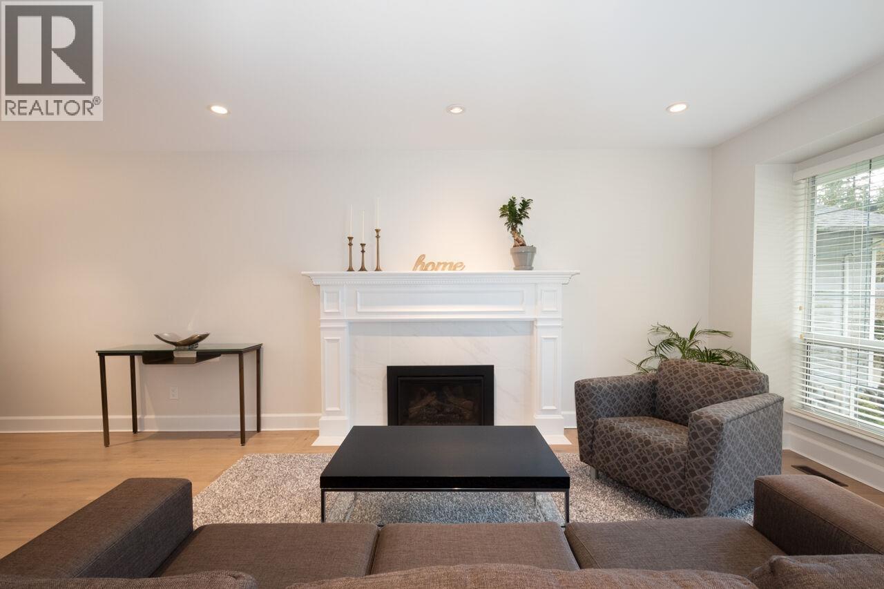 1716 Cascade Court, North Vancouver, British Columbia  V7G 2H6 - Photo 7 - R3107903