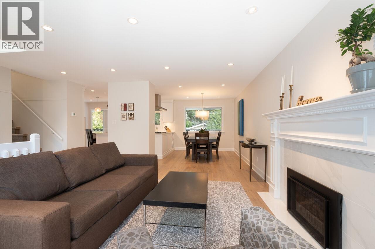 1716 Cascade Court, North Vancouver, British Columbia  V7G 2H6 - Photo 8 - R3107903