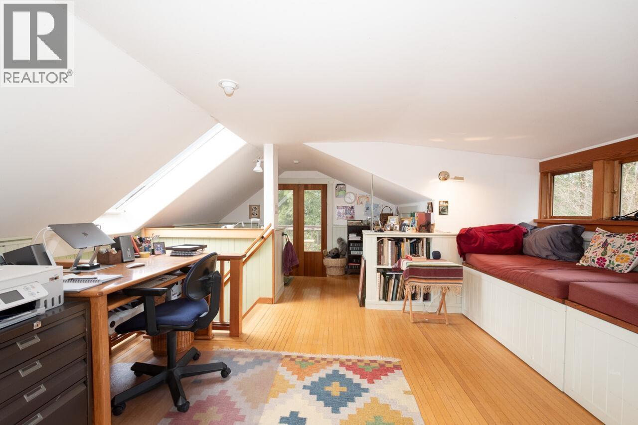 1248 Miller Road, Bowen Island, British Columbia  V0N 1G1 - Photo 25 - R3107946