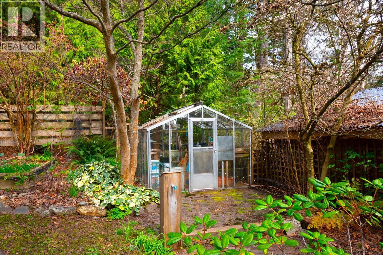 1248 Miller Road, Bowen Island, British Columbia  V0N 1G1 - Photo 29 - R3107946