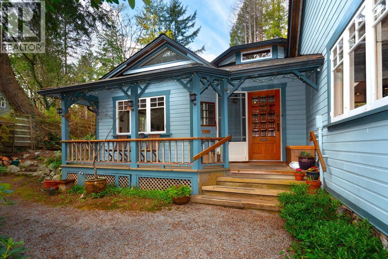 1248 Miller Road, Bowen Island, British Columbia  V0N 1G1 - Photo 3 - R3107946