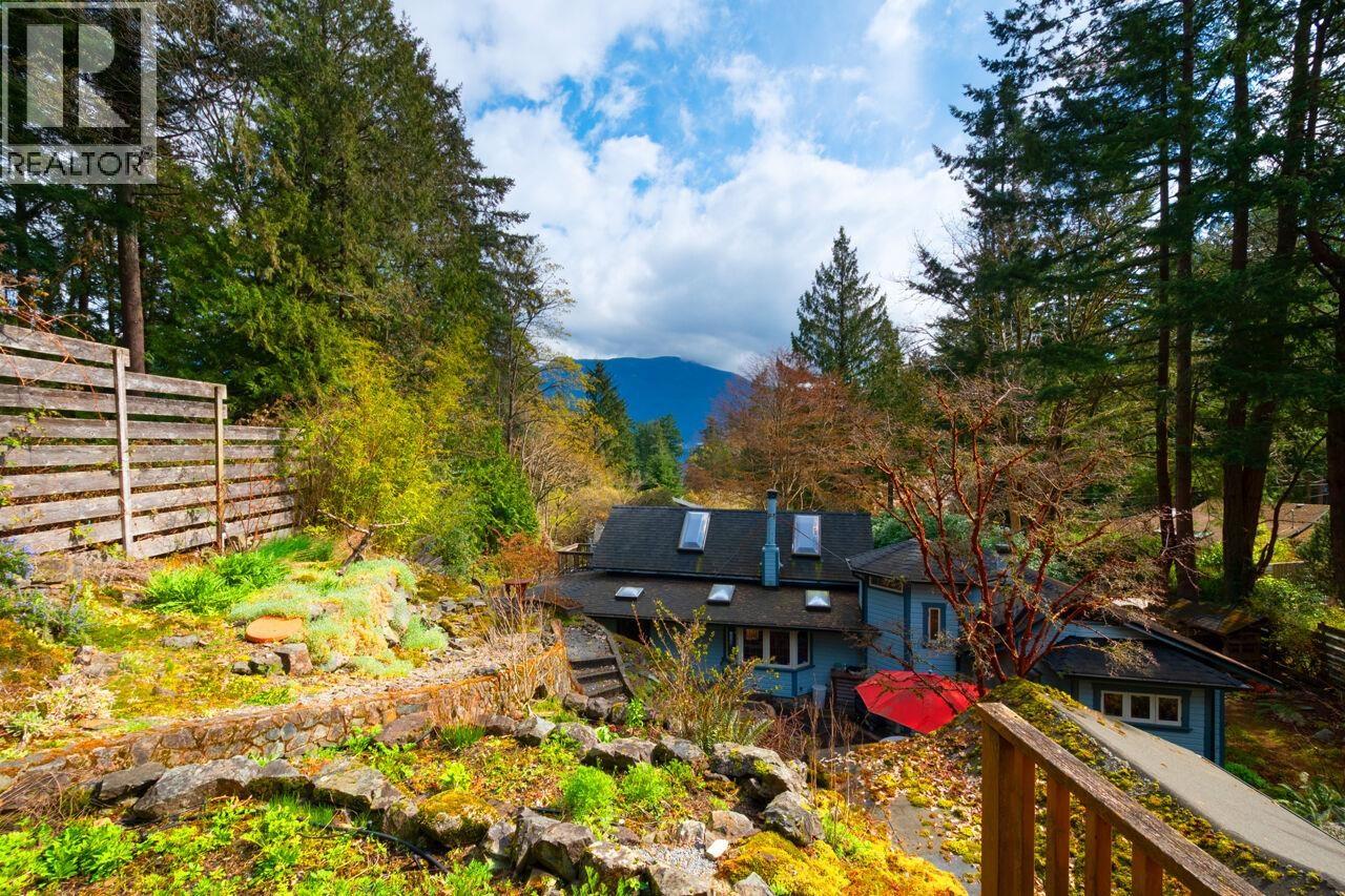 1248 Miller Road, Bowen Island, British Columbia  V0N 1G1 - Photo 33 - R3107946