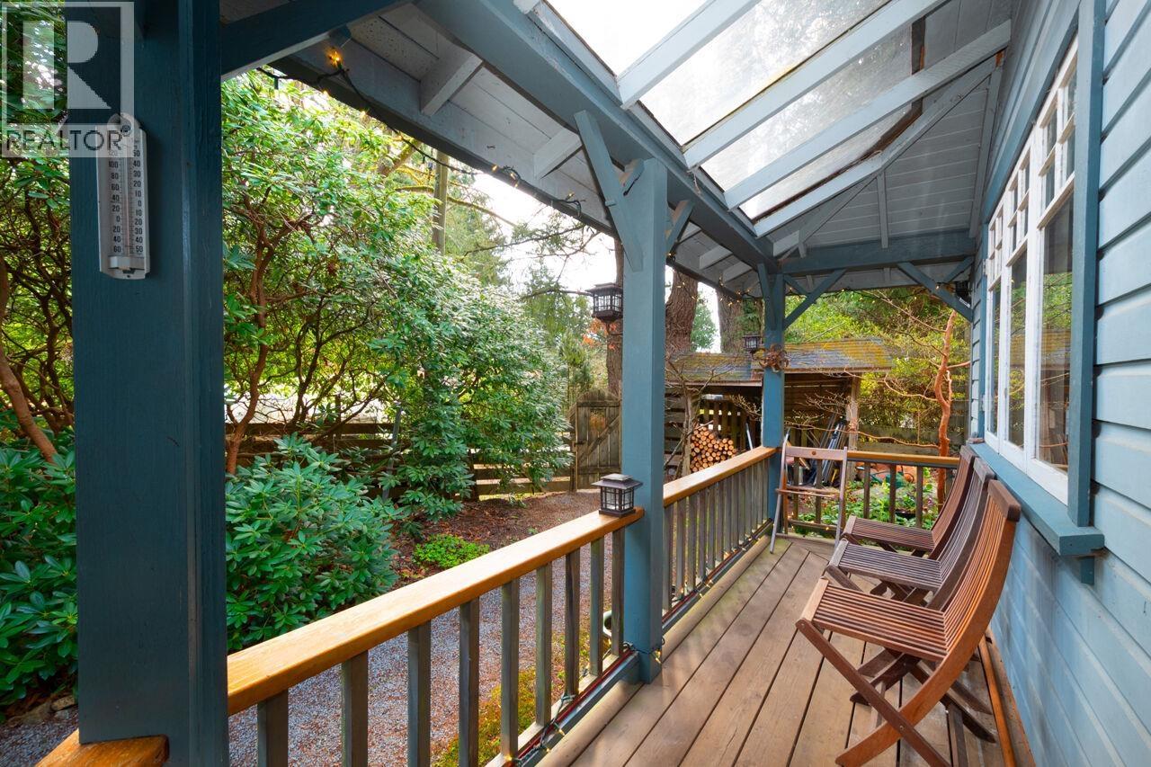 1248 Miller Road, Bowen Island, British Columbia  V0N 1G1 - Photo 4 - R3107946