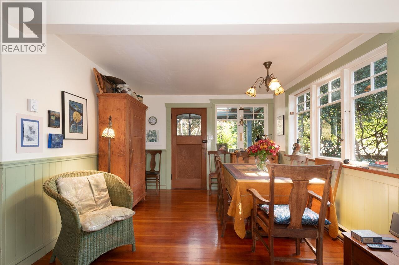 1248 Miller Road, Bowen Island, British Columbia  V0N 1G1 - Photo 8 - R3107946