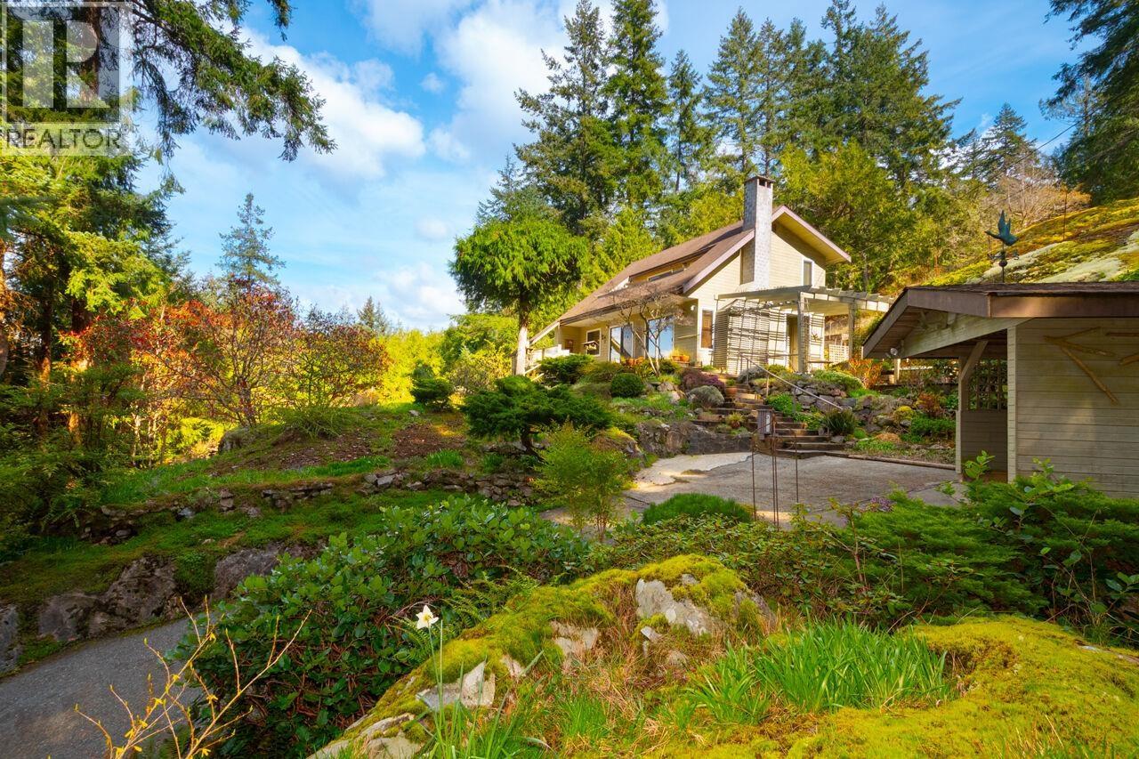 839 Captain's Way, Bowen Island, British Columbia  V0N 1G2 - Photo 2 - R3107950