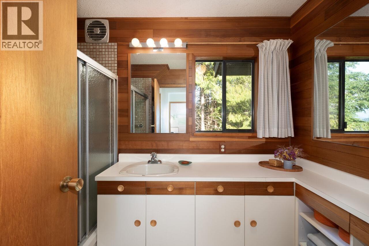 839 Captain's Way, Bowen Island, British Columbia  V0N 1G2 - Photo 20 - R3107950