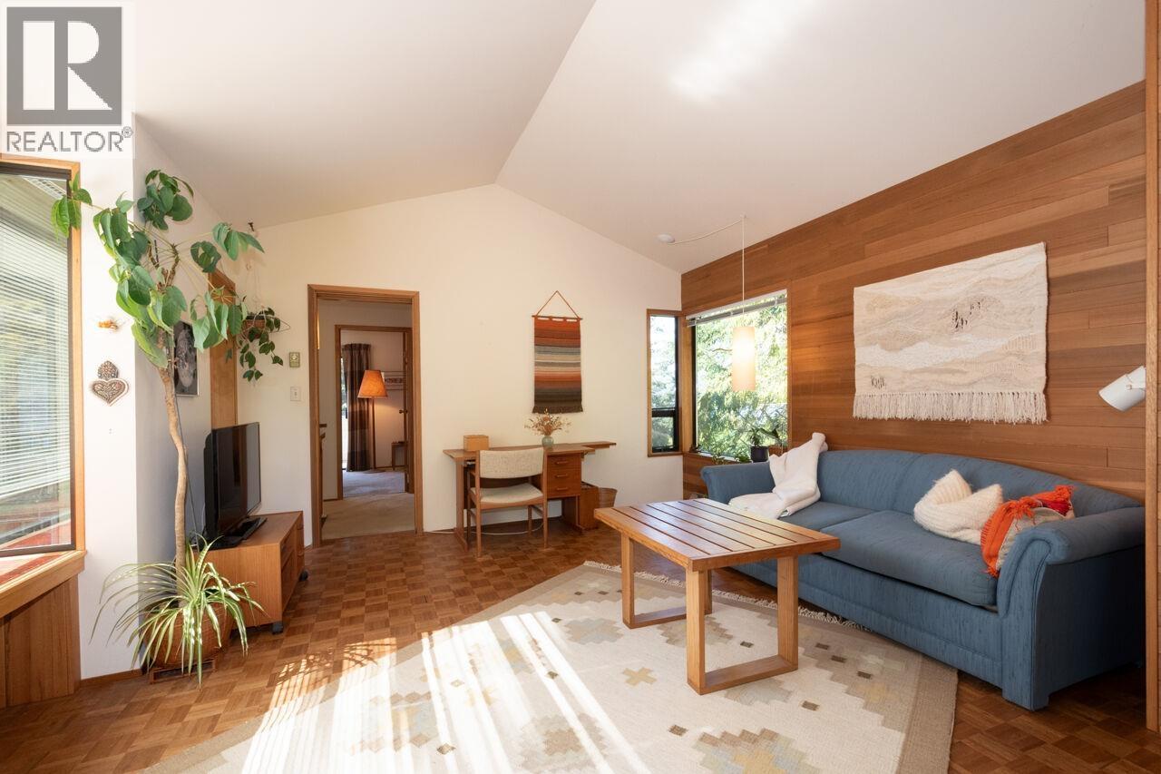 839 Captain's Way, Bowen Island, British Columbia  V0N 1G2 - Photo 22 - R3107950