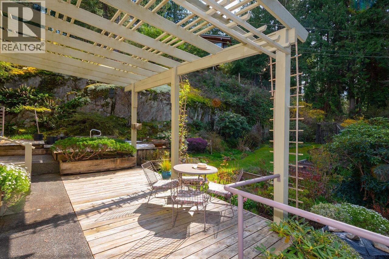 839 Captain's Way, Bowen Island, British Columbia  V0N 1G2 - Photo 25 - R3107950