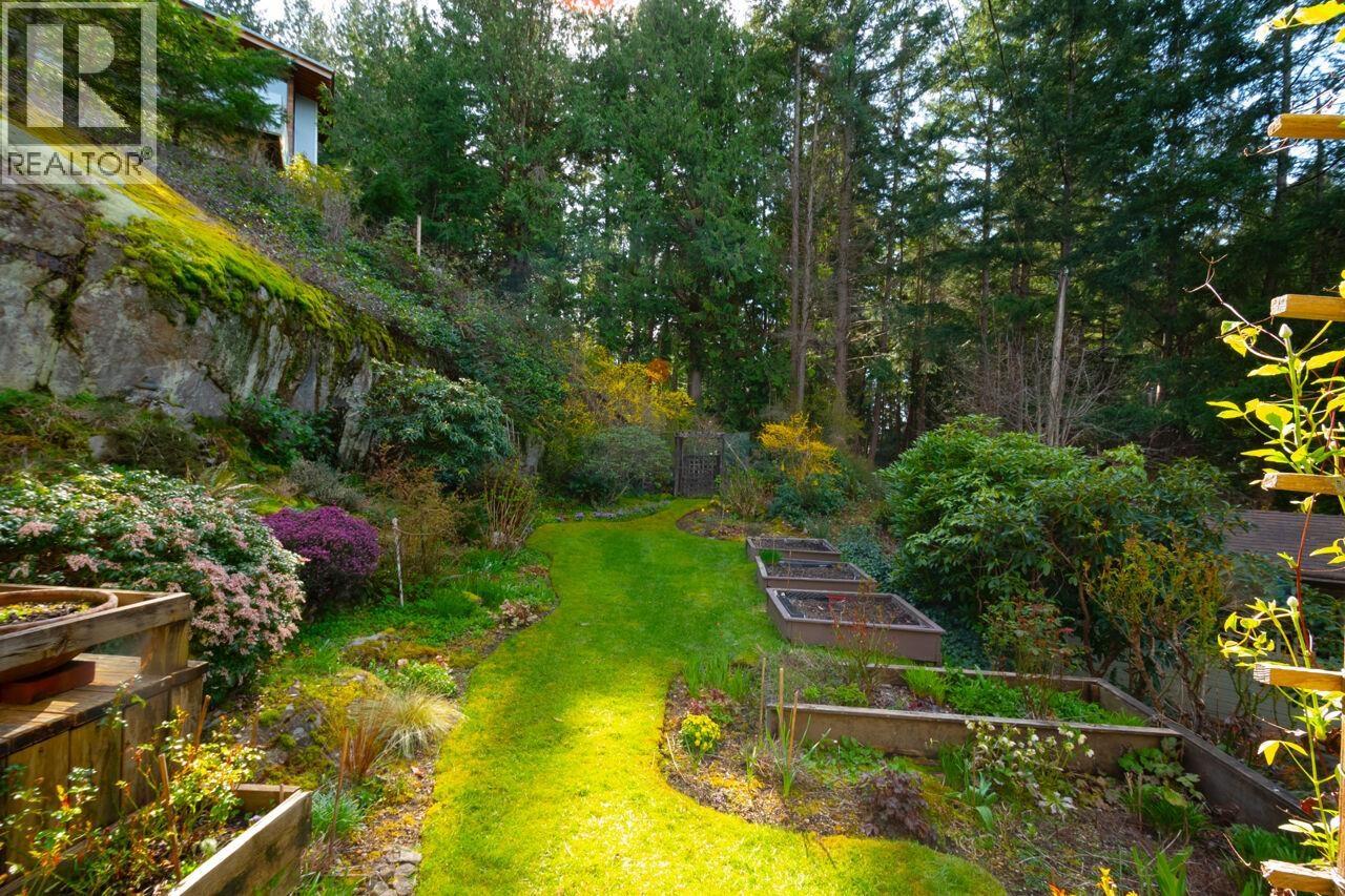839 Captain's Way, Bowen Island, British Columbia  V0N 1G2 - Photo 27 - R3107950
