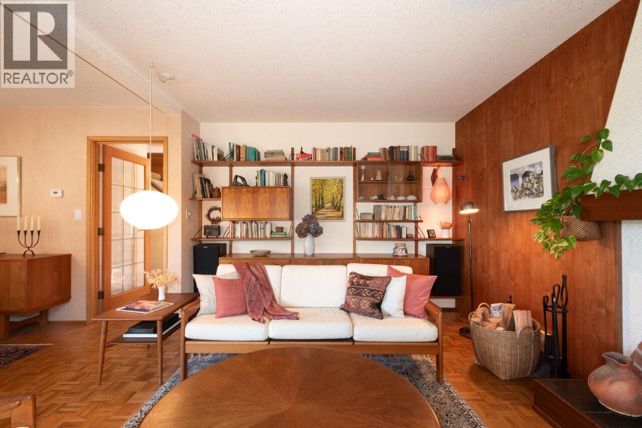 839 Captain's Way, Bowen Island, British Columbia  V0N 1G2 - Photo 7 - R3107950