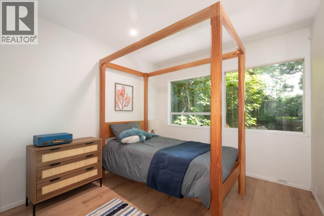 1101 Lenora Road, Bowen Island, British Columbia V0N 1G1 - Photo 23 - R3108001