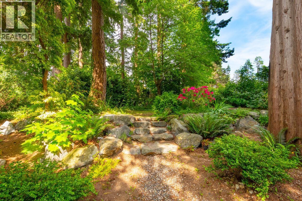 1101 Lenora Road, Bowen Island, British Columbia V0N 1G1 - Photo 25 - R3108001