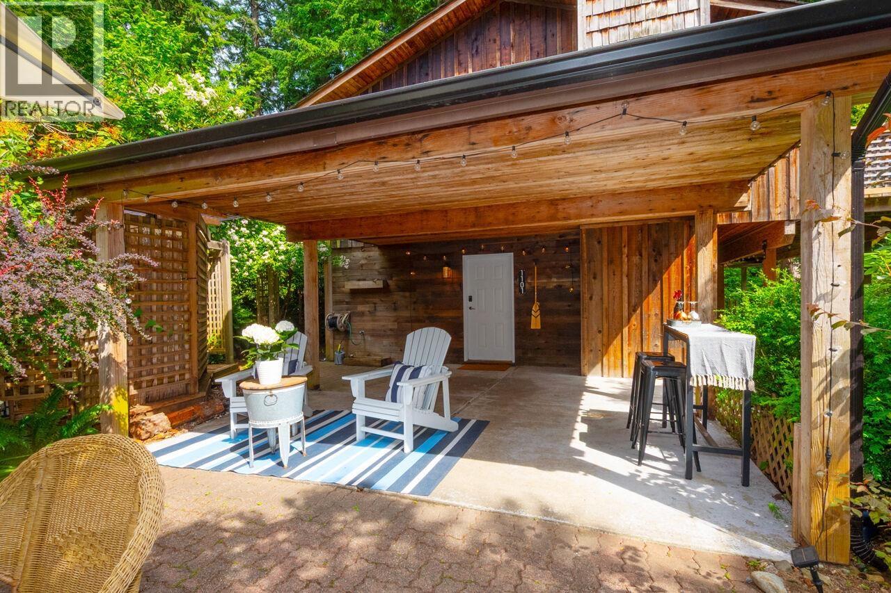 1101 Lenora Road, Bowen Island, British Columbia V0N 1G1 - Photo 4 - R3108001