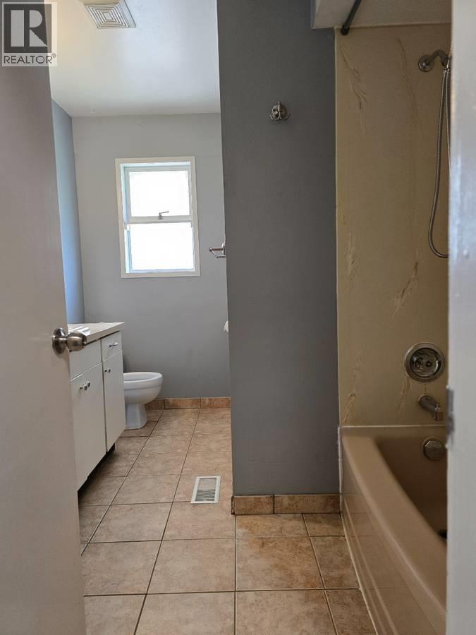 11990 Dover St, Maple Ridge, British Columbia  V2X 5P7 - Photo 11 - R3107955