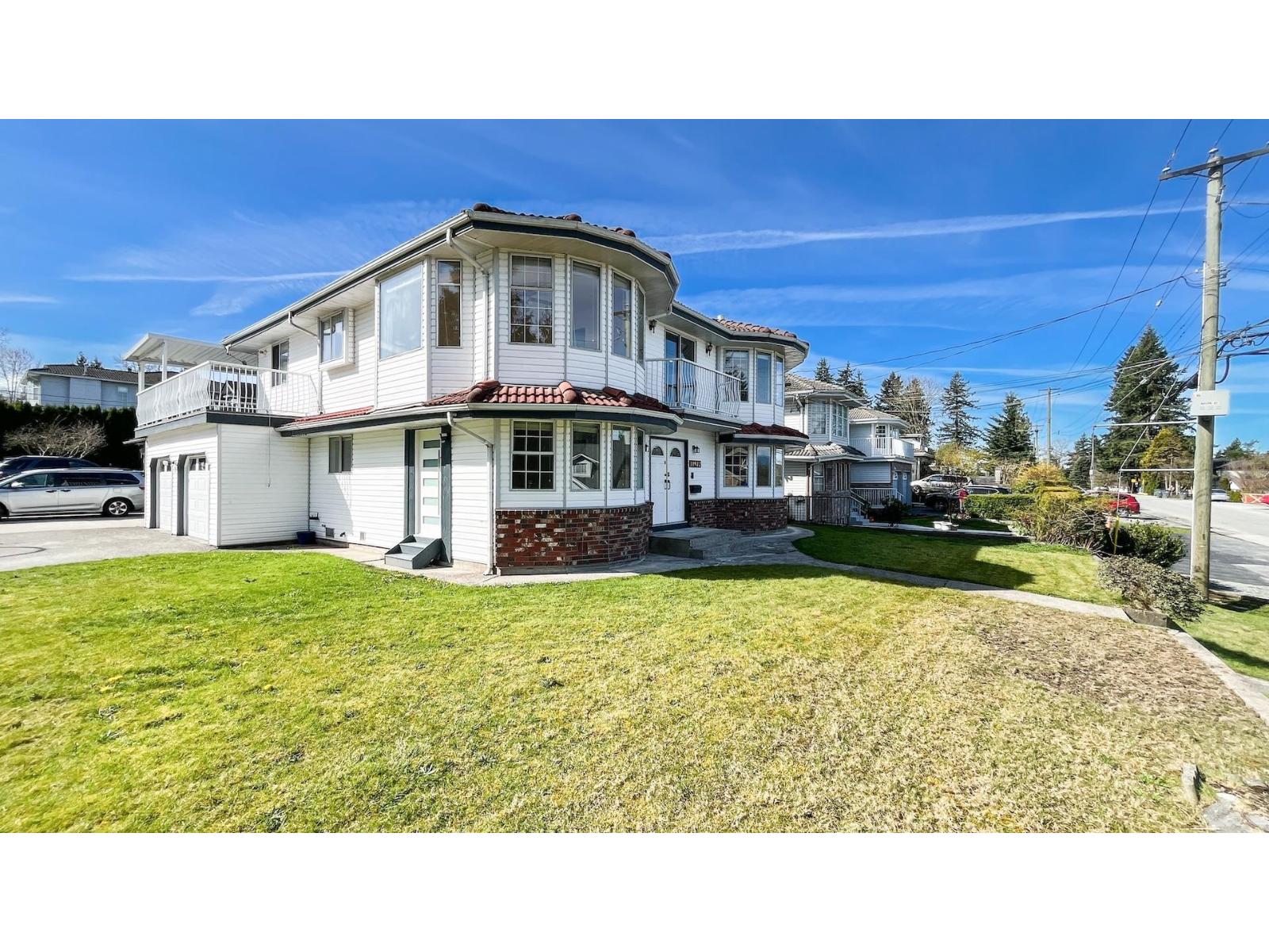 11942 99 Avenue, Surrey, British Columbia  V3V 2M5 - Photo 2 - R3103576