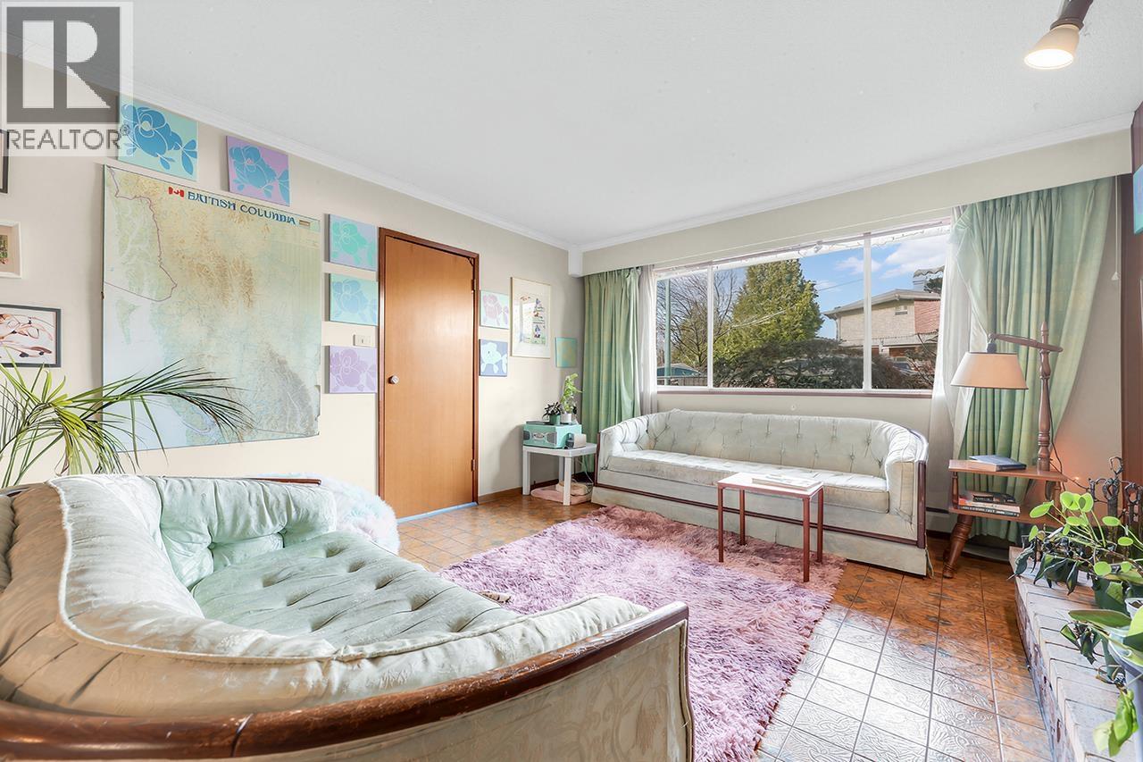 4710 Union Street, Burnaby, British Columbia  V5C 2Y4 - Photo 5 - R3107891