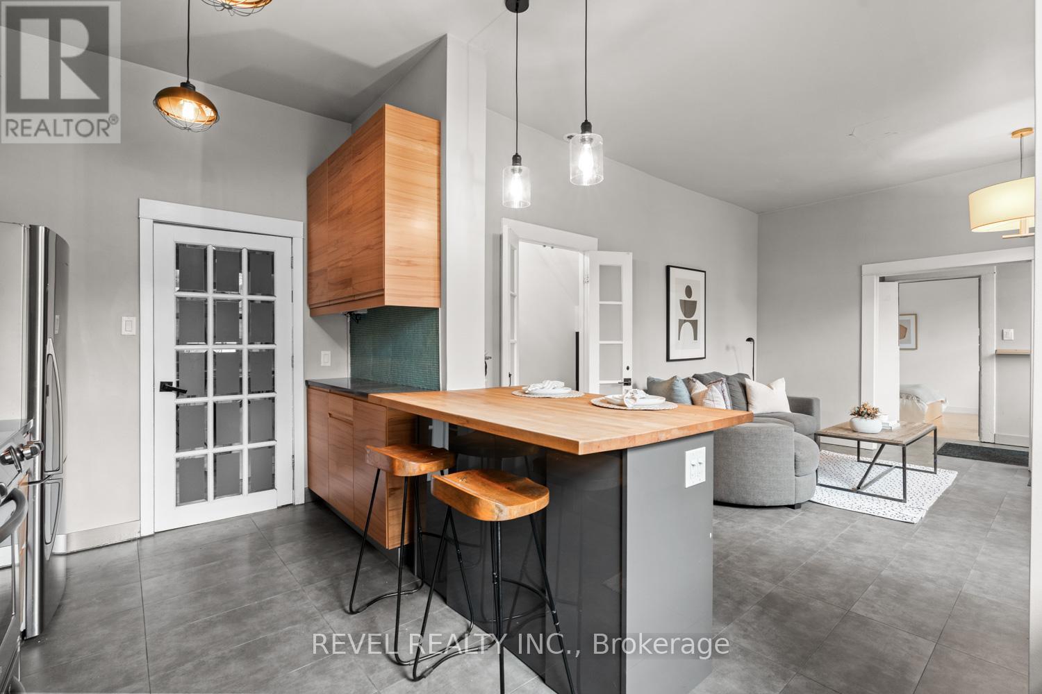 89 Foxley Street, Toronto, Ontario M6J 1P9 - Photo 7 - C12968002