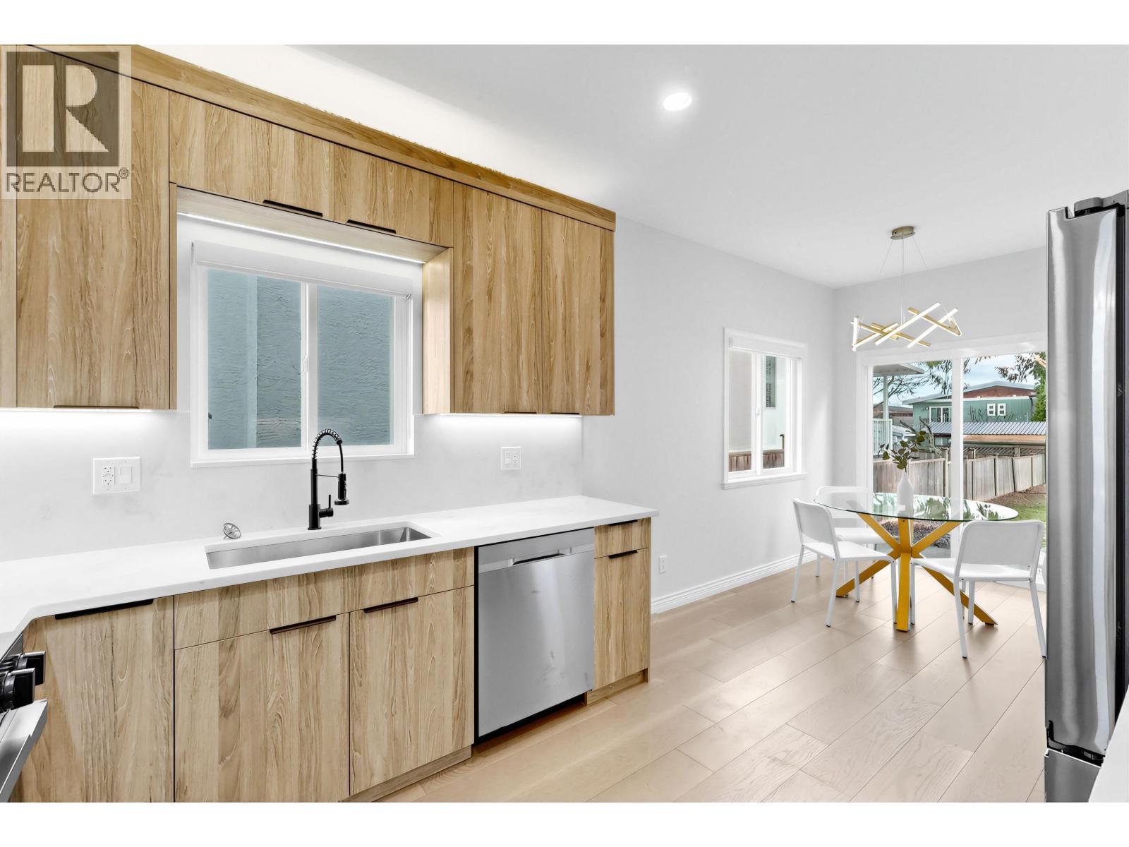 6628 Russell Avenue, Burnaby, British Columbia V5H 3T5 - Photo 17 - R3107814