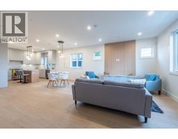 3 4855 VENABLES STREET, Burnaby, British Columbia