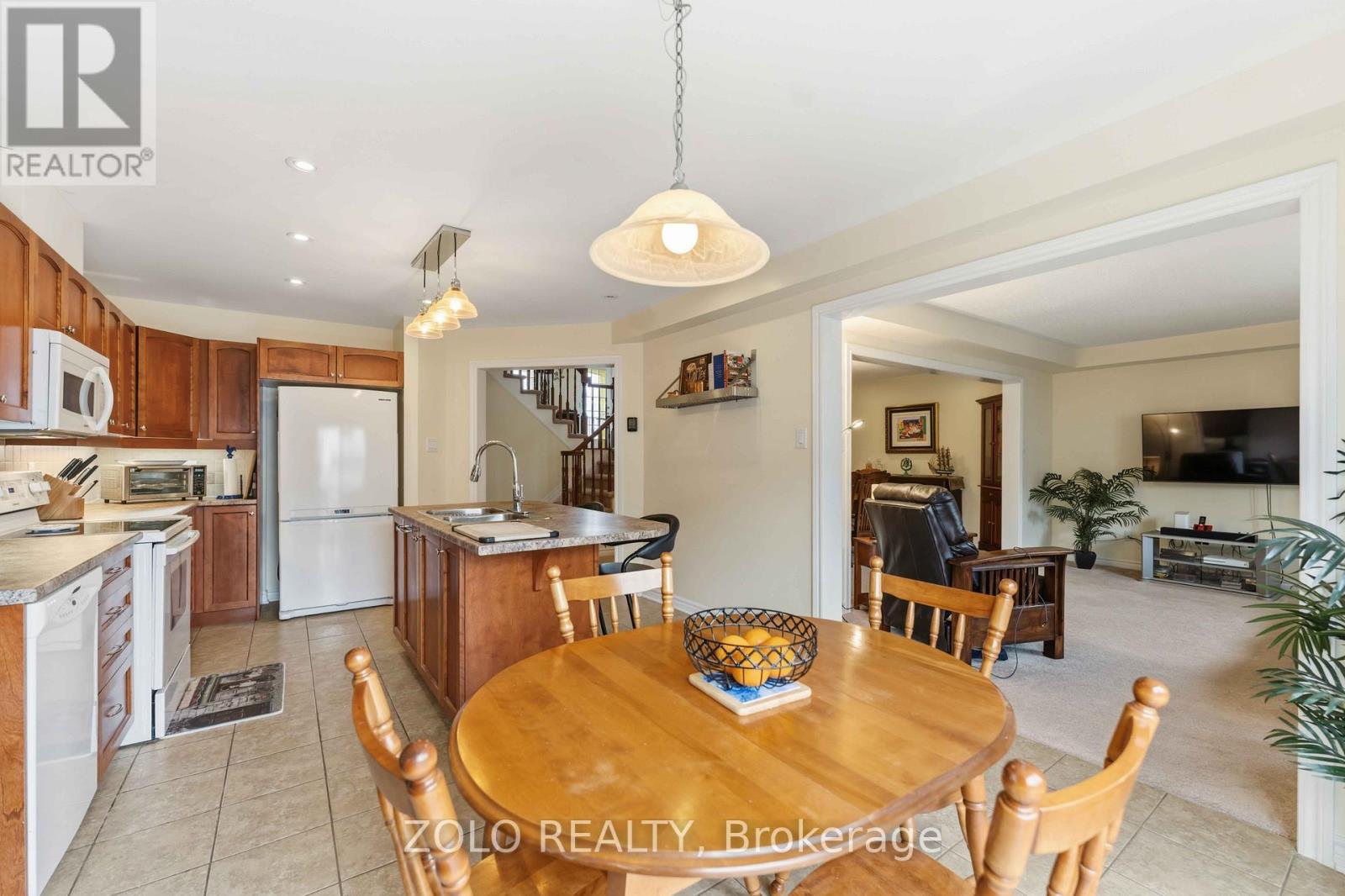 3566 Cambrian Road, Ottawa, Ontario  K2J 0T6 - Photo 10 - X12967990