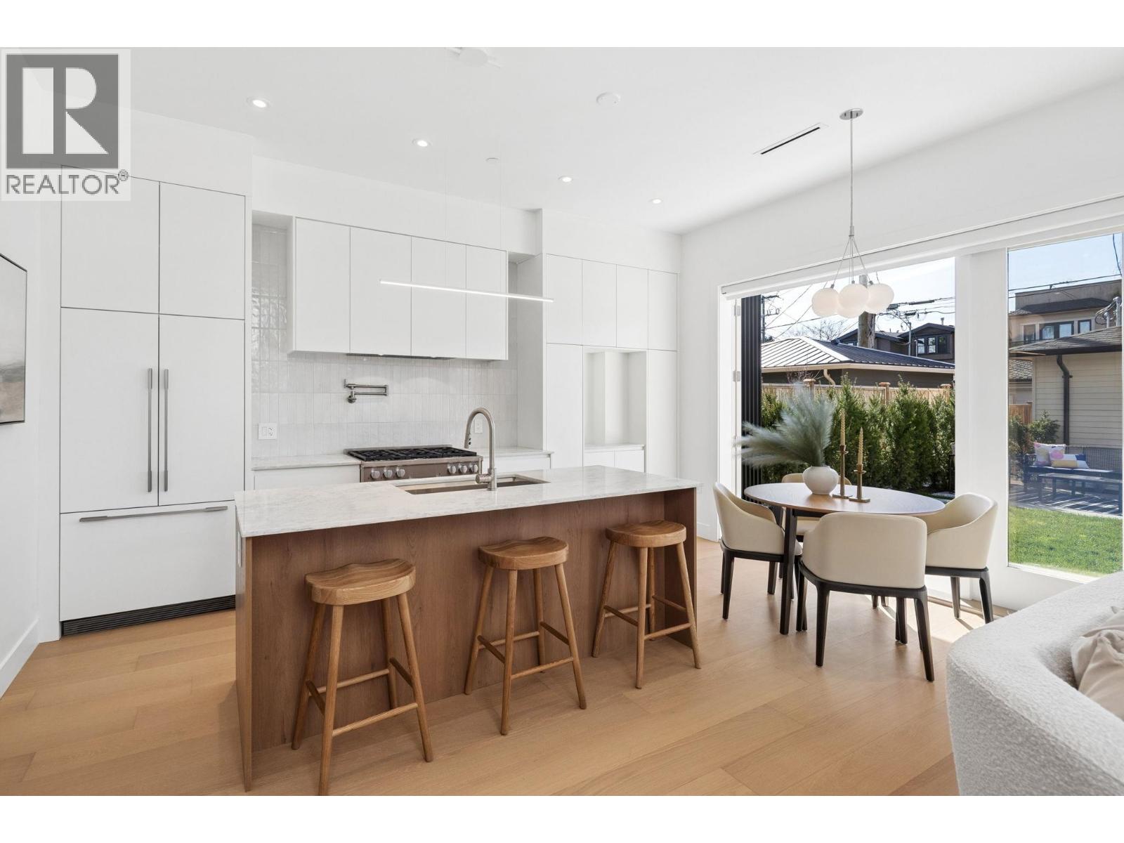 2 3648 West 20th Avenue, Vancouver, British Columbia  V6S 1E8 - Photo 3 - R3107521