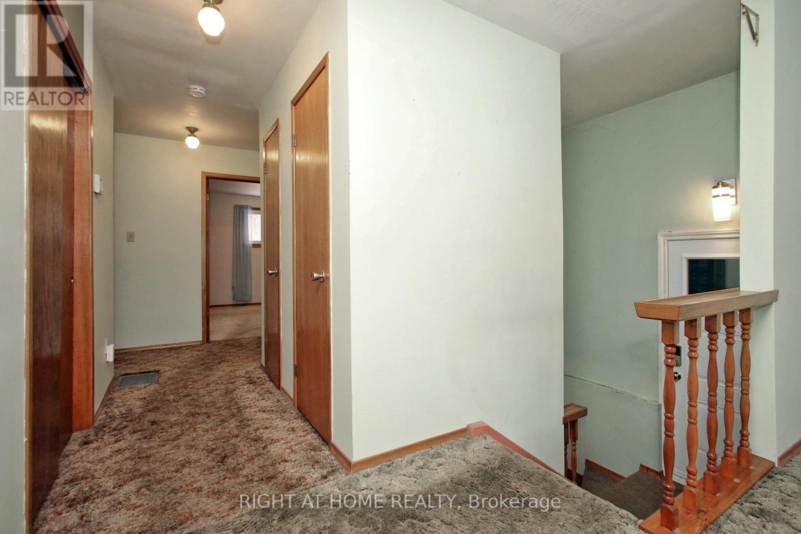 753 Tarn Court, Oshawa, Ontario  L1J 6Y8 - Photo 14 - E12968004