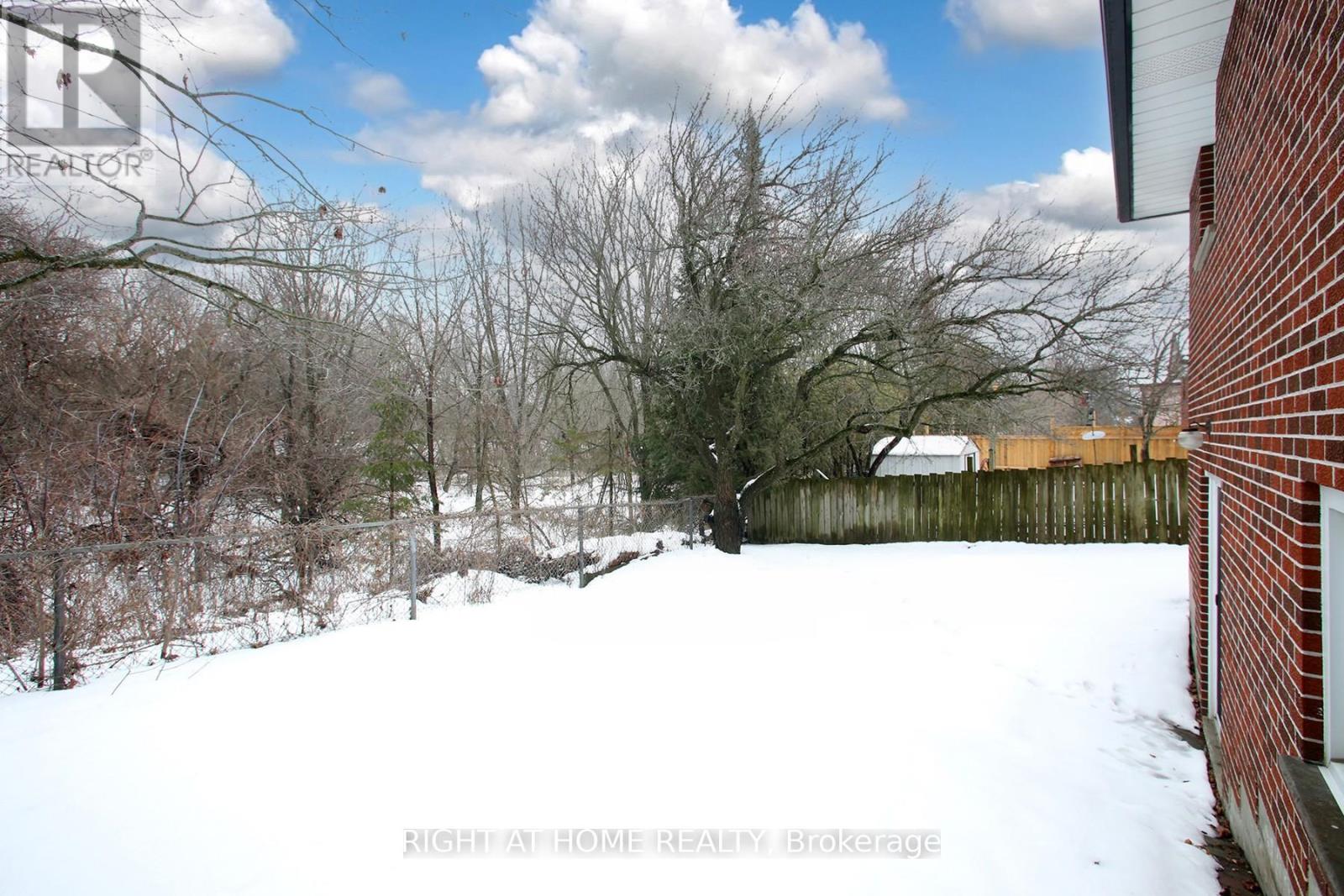 753 Tarn Court, Oshawa, Ontario  L1J 6Y8 - Photo 27 - E12968004