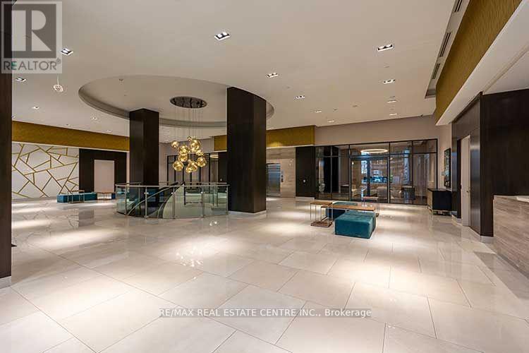 2423 - 9000 Jane Street, Vaughan, Ontario  L4K 0M6 - Photo 19 - N12967242