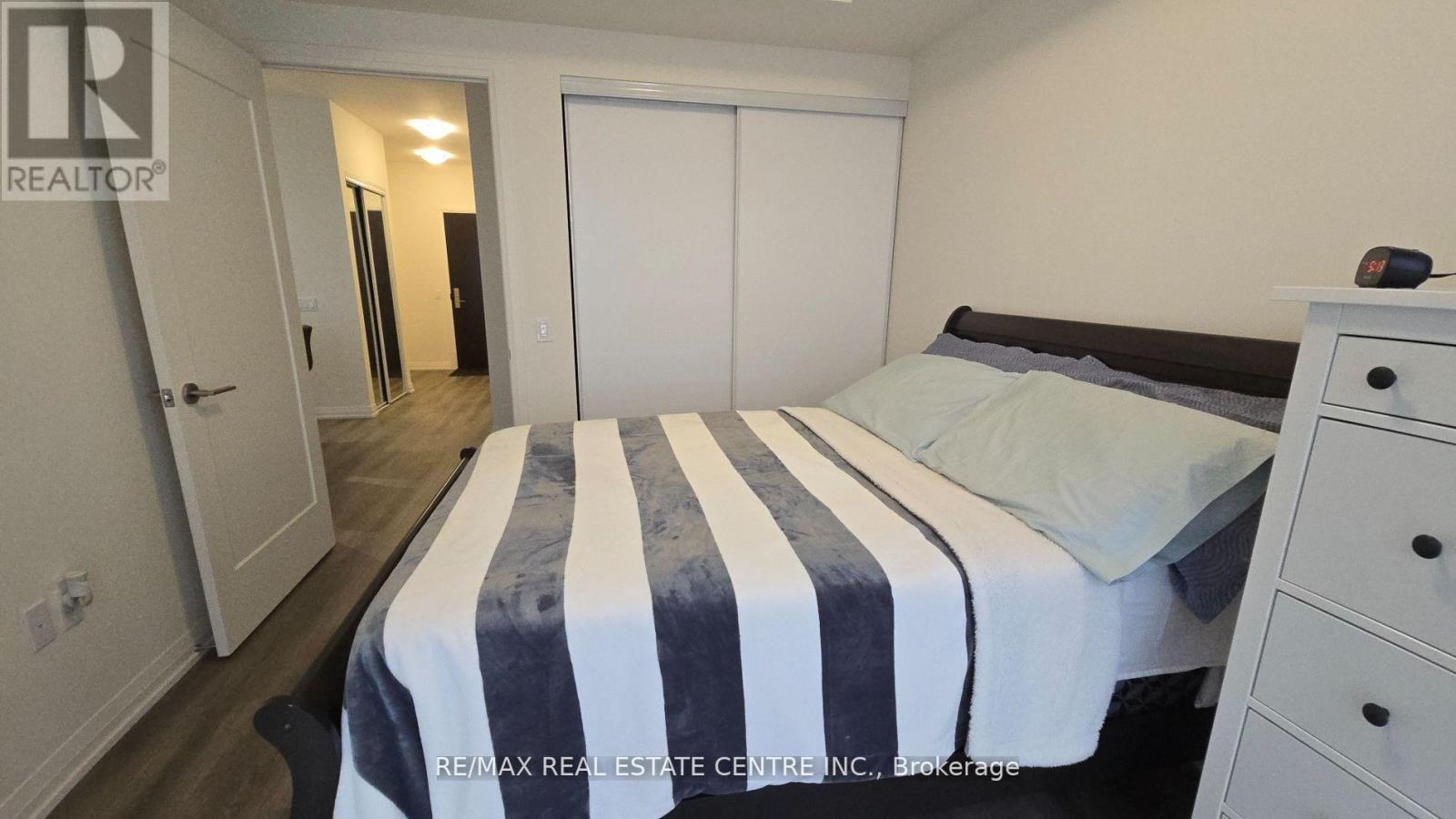 2423 - 9000 Jane Street, Vaughan, Ontario  L4K 0M6 - Photo 7 - N12967242