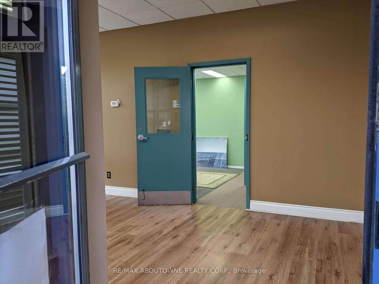 1 - 3100 Ridgeway Drive, Mississauga, Ontario  L5L 5M5 - Photo 10 - W12967986