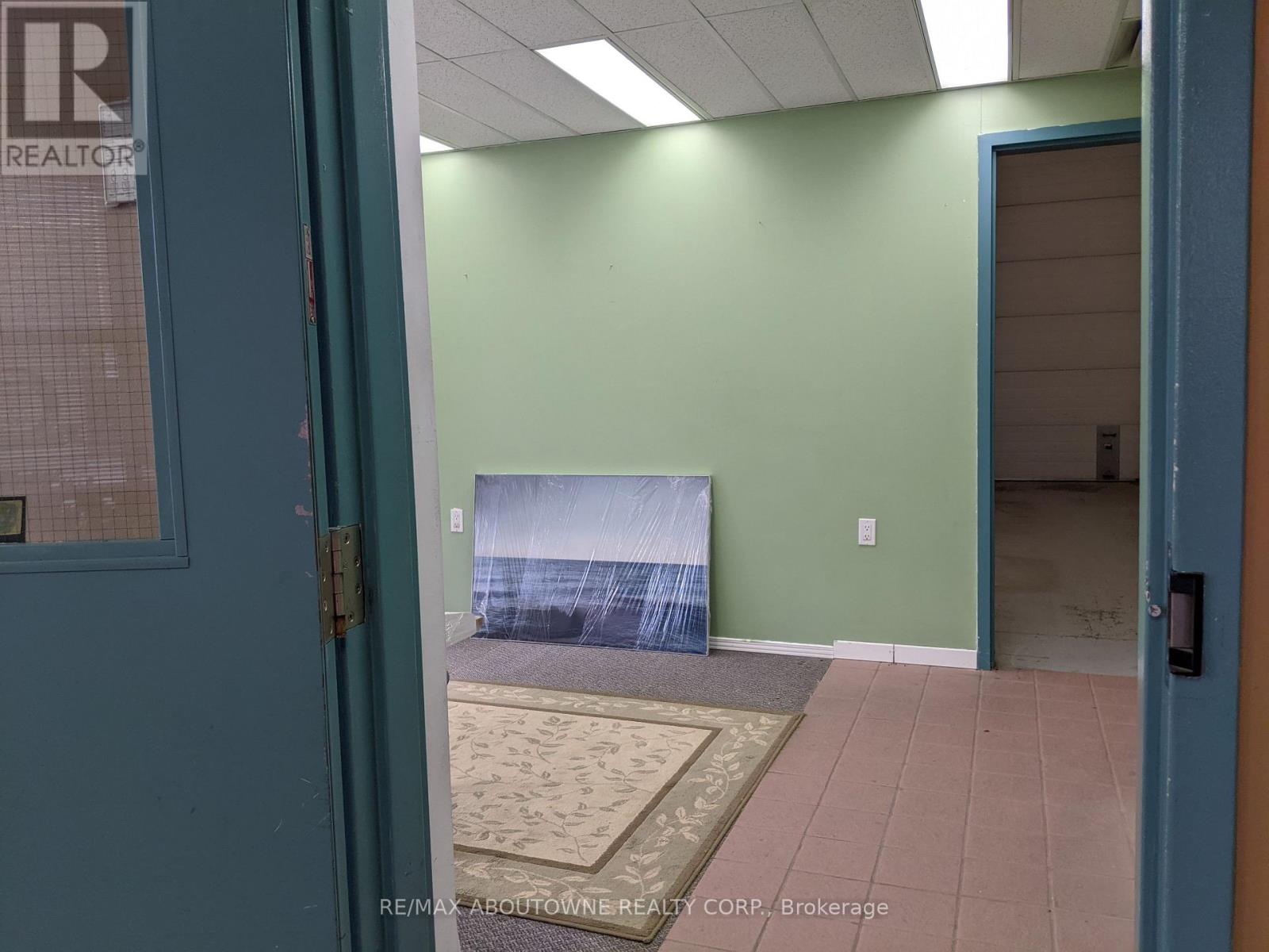 1 - 3100 Ridgeway Drive, Mississauga, Ontario  L5L 5M5 - Photo 13 - W12967986