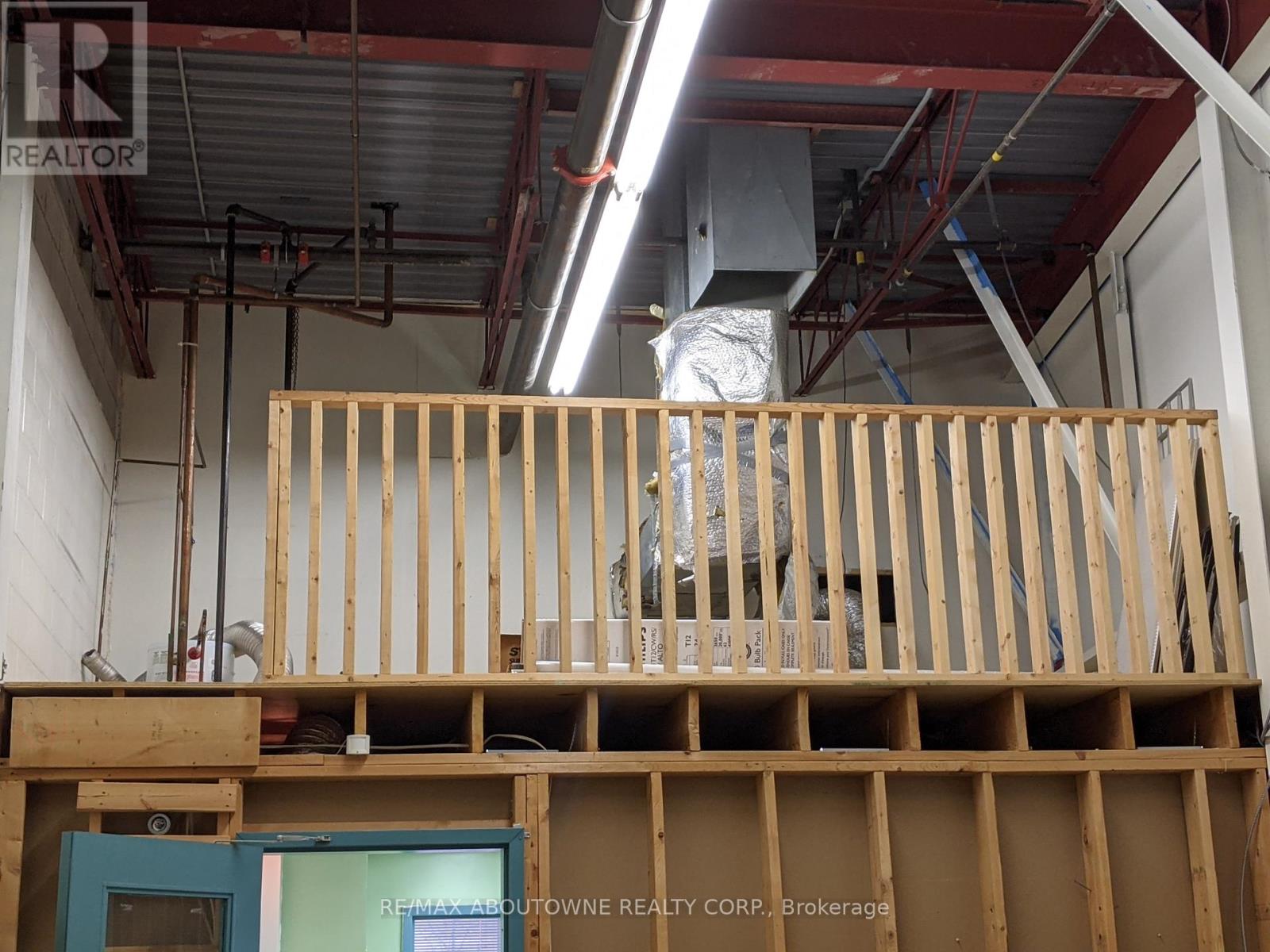 1 - 3100 Ridgeway Drive, Mississauga, Ontario  L5L 5M5 - Photo 23 - W12967986