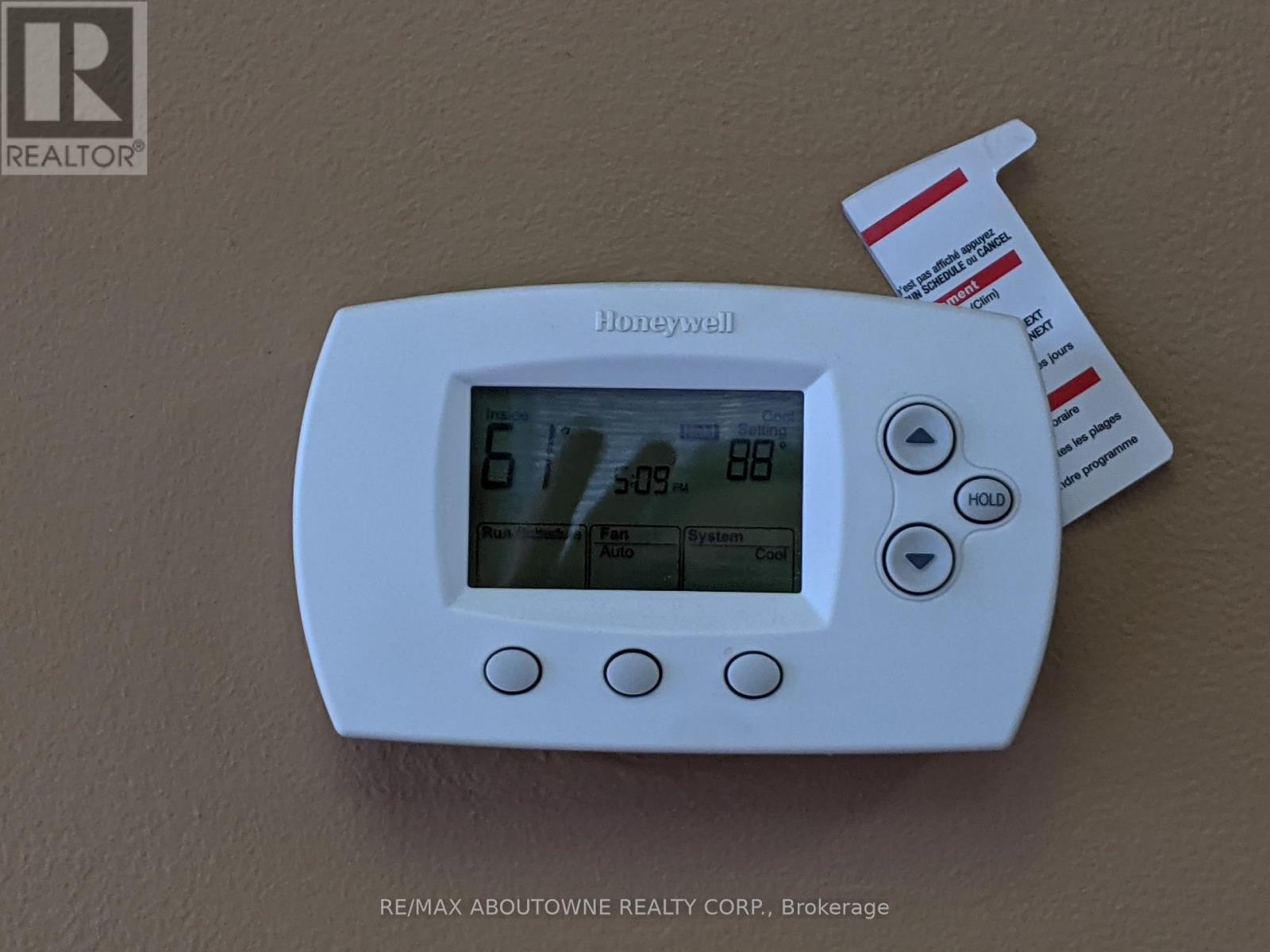 1 - 3100 Ridgeway Drive, Mississauga, Ontario  L5L 5M5 - Photo 28 - W12967986