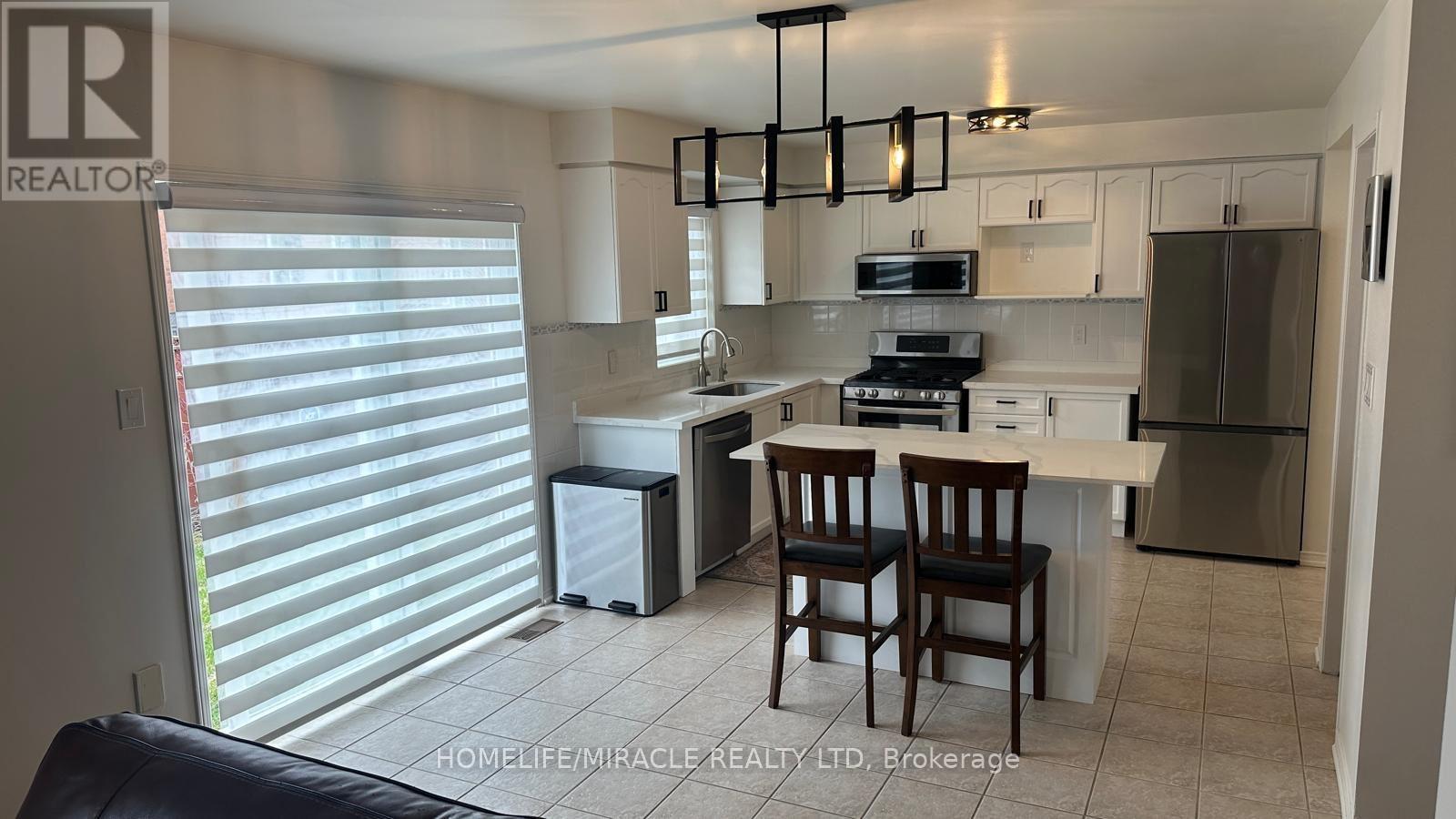 65 FAIRHILL AVENUE, Brampton, Ontario