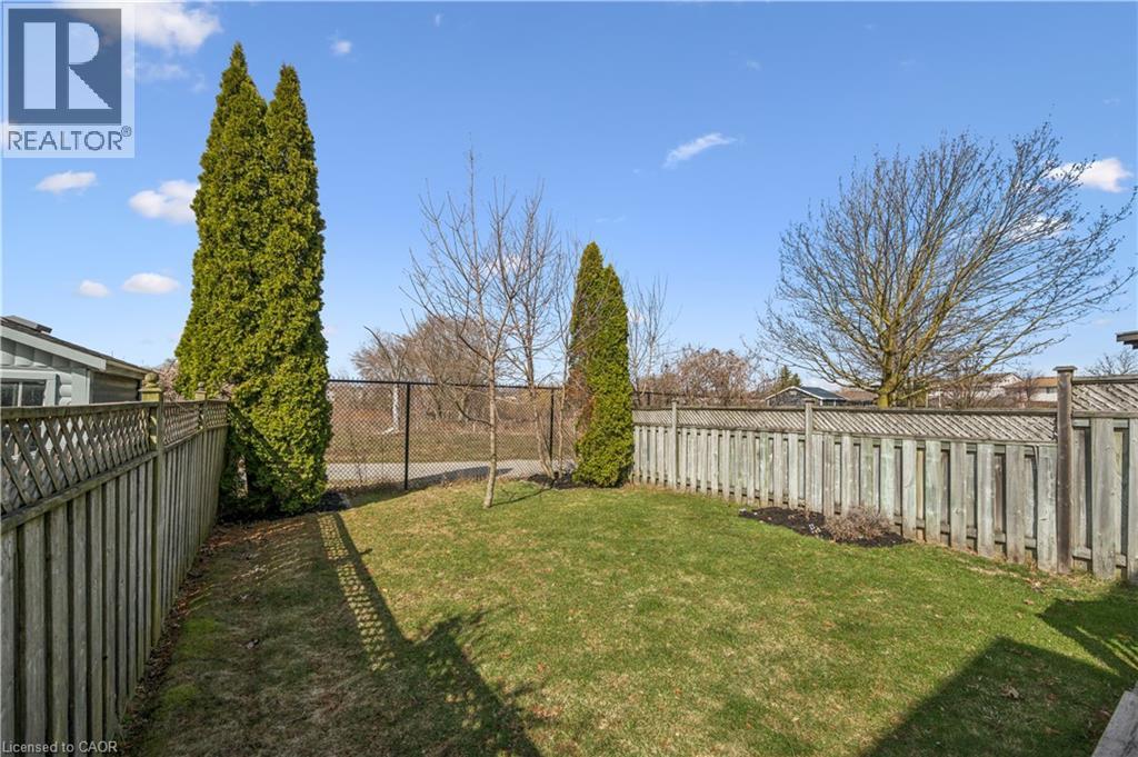 116 Essex Point Drive, Cambridge, Ontario  N1T 1W6 - Photo 39 - 40818152