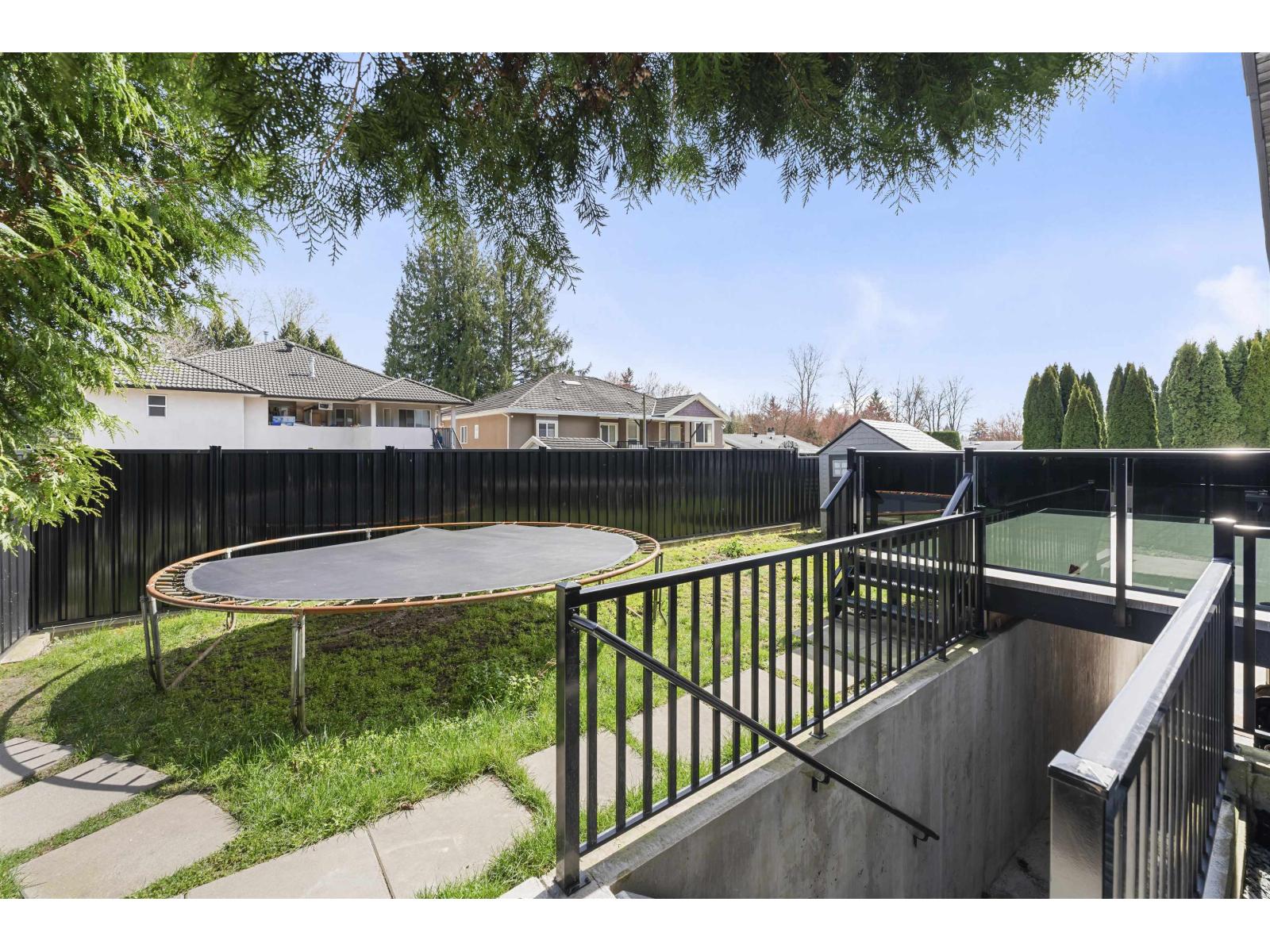 8958 139a Street, Surrey, British Columbia  V3V 7G5 - Photo 36 - R3107676