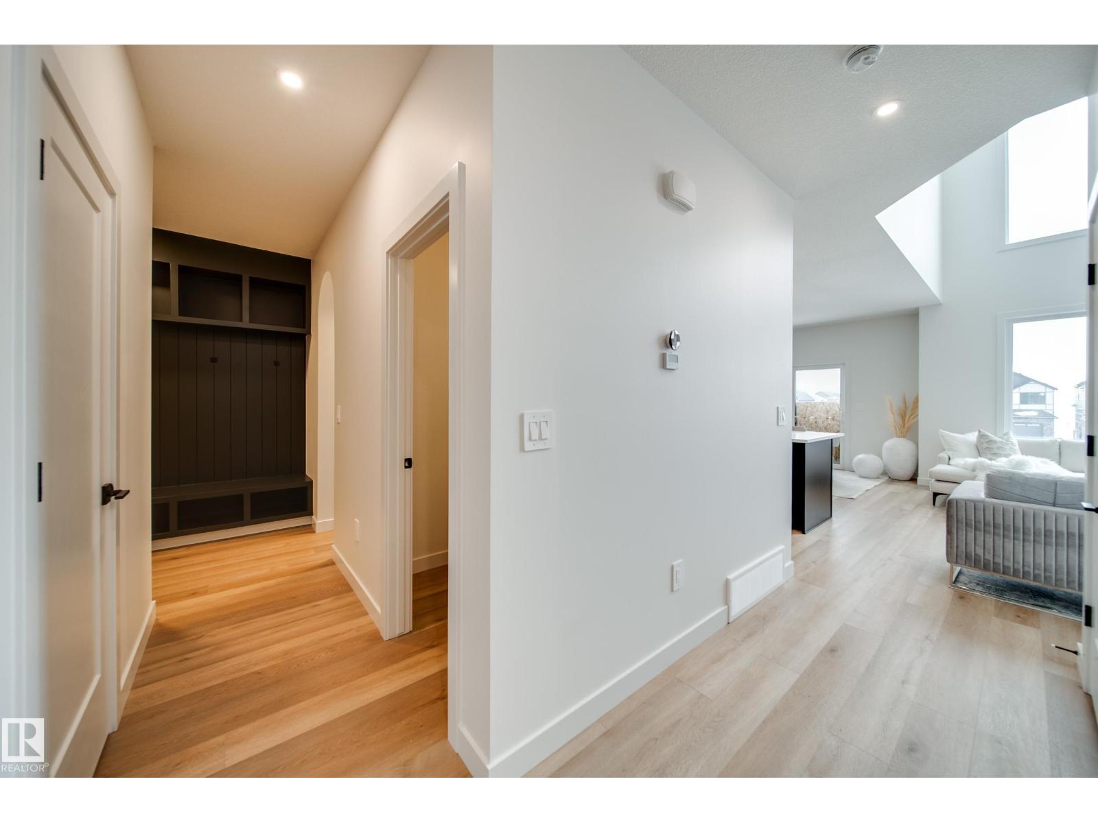 3 Cloutier Cl, St. Albert, Alberta  T8T 2C9 - Photo 6 - E4471984