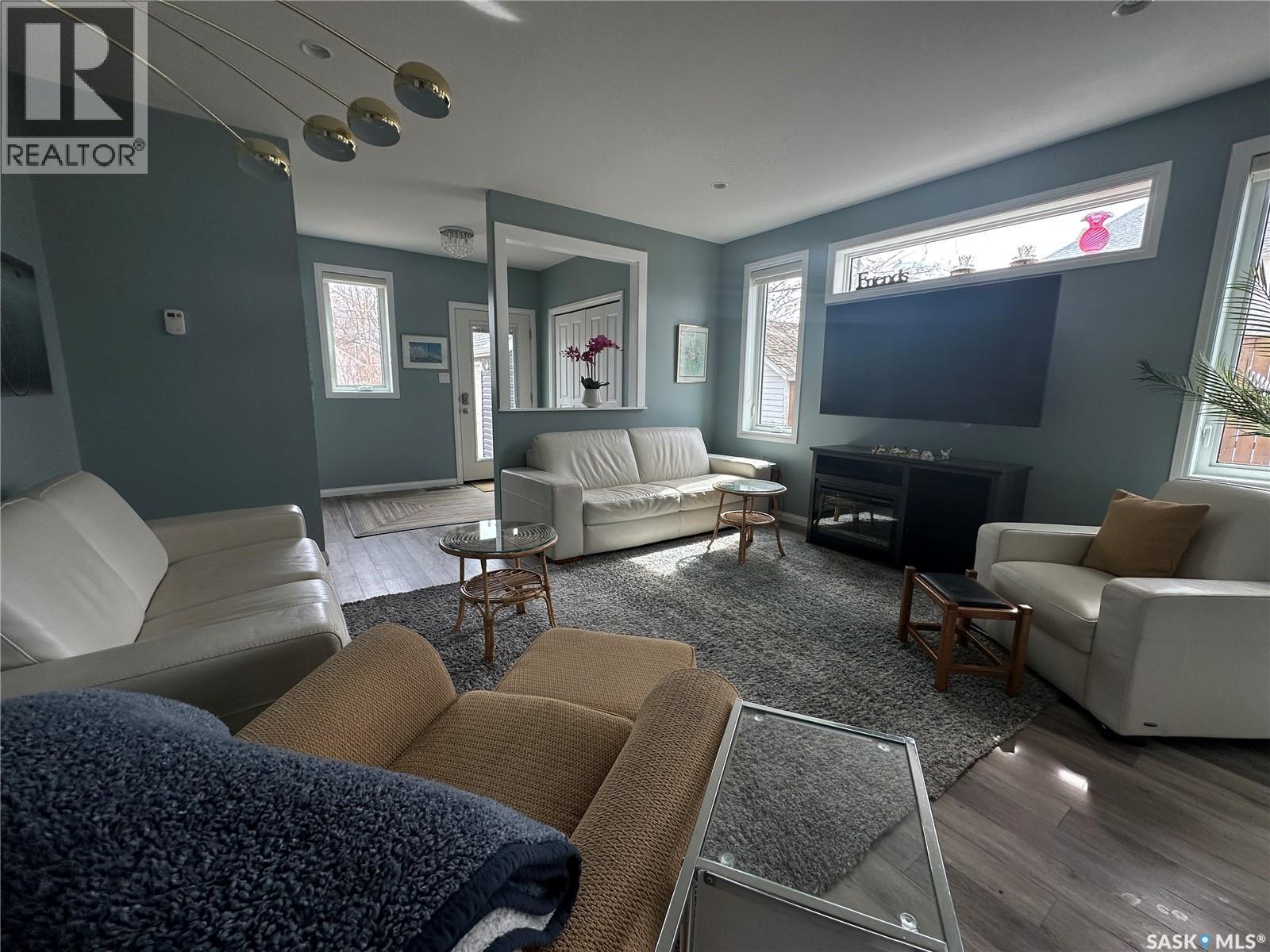 414 Government Road Ne, Weyburn, Saskatchewan  S4H 0P6 - Photo 16 - SK032288