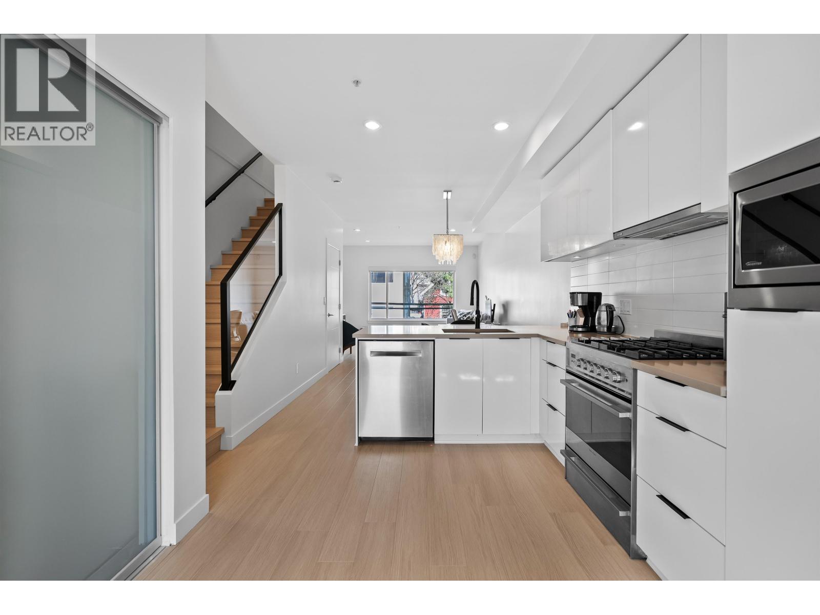 216 455 E 16th Avenue, Vancouver, British Columbia  V5T 2T8 - Photo 7 - R3107827