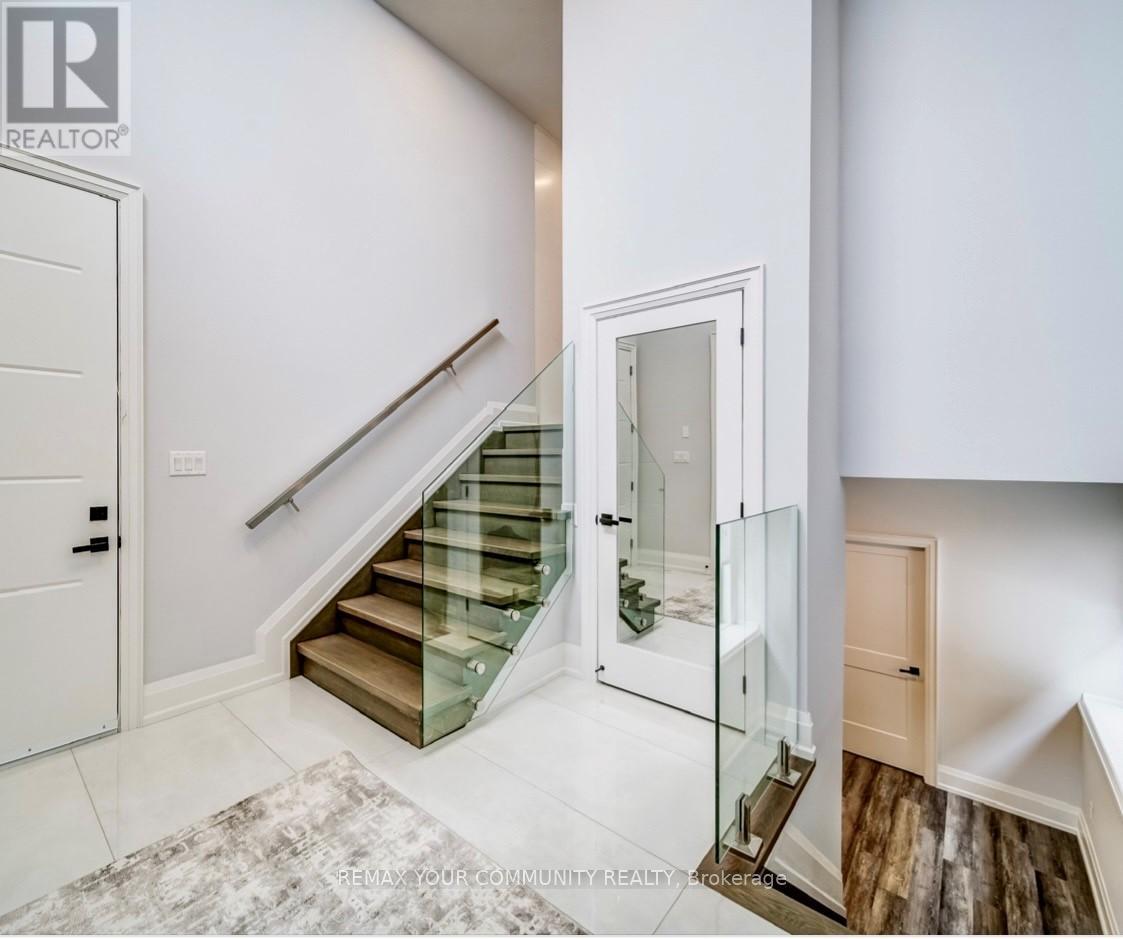 140 58th Street S, Wasaga Beach, Ontario  L9Z 2Z1 - Photo 4 - S12542702