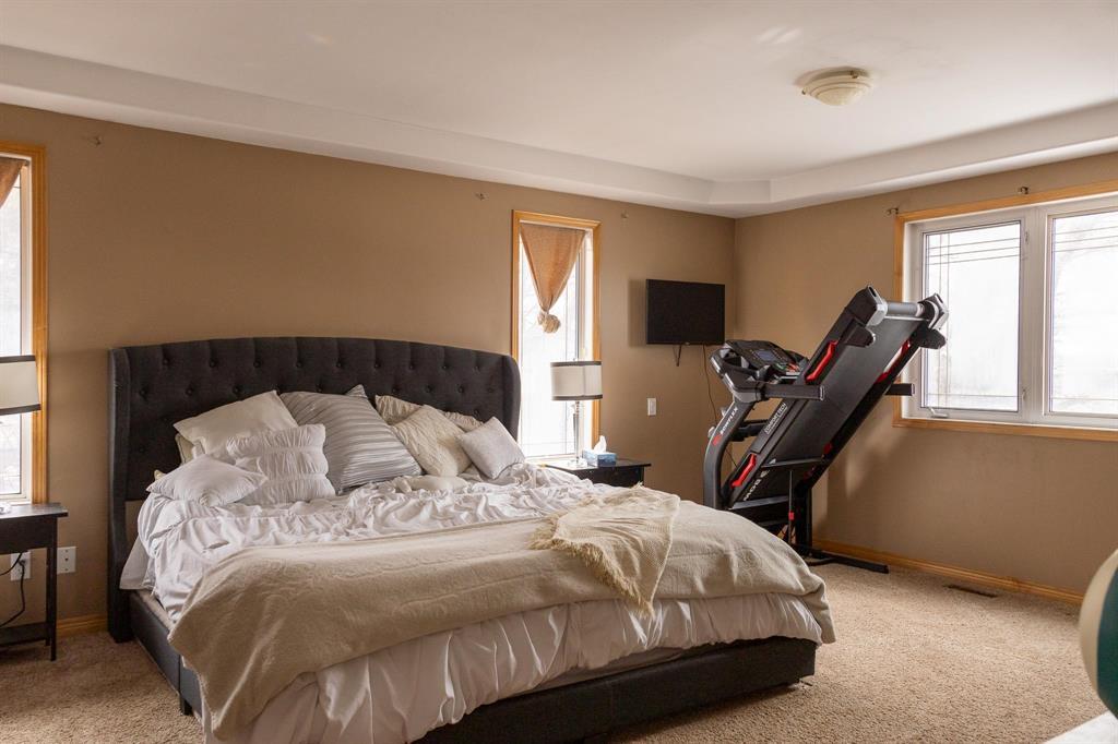 210 Lilac Bay, Steinbach, Manitoba  R5G 2C7 - Photo 15 - 202605392