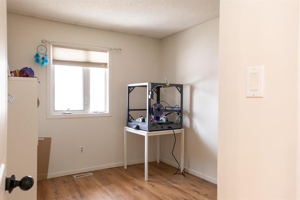 210 Lilac Bay, Steinbach, Manitoba  R5G 2C7 - Photo 25 - 202605392