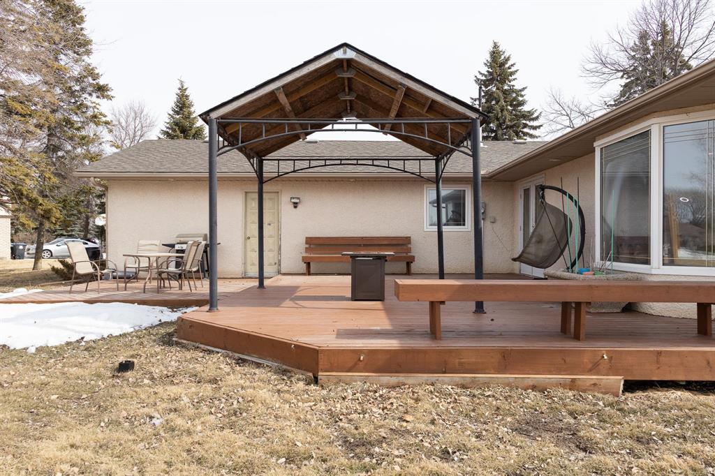 210 Lilac Bay, Steinbach, Manitoba  R5G 2C7 - Photo 32 - 202605392