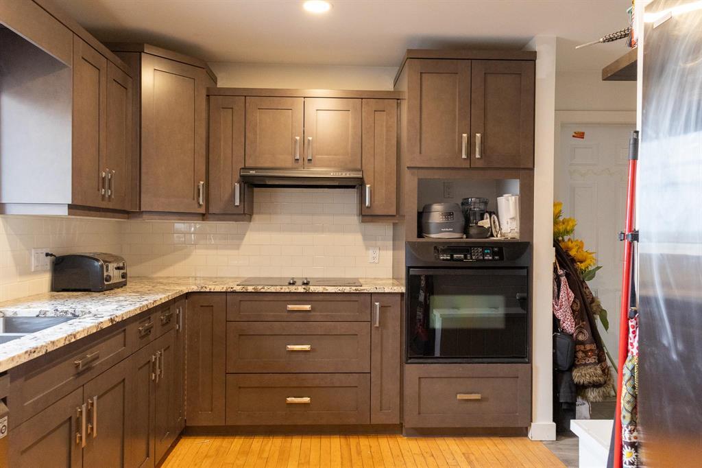 210 Lilac Bay, Steinbach, Manitoba  R5G 2C7 - Photo 6 - 202605392