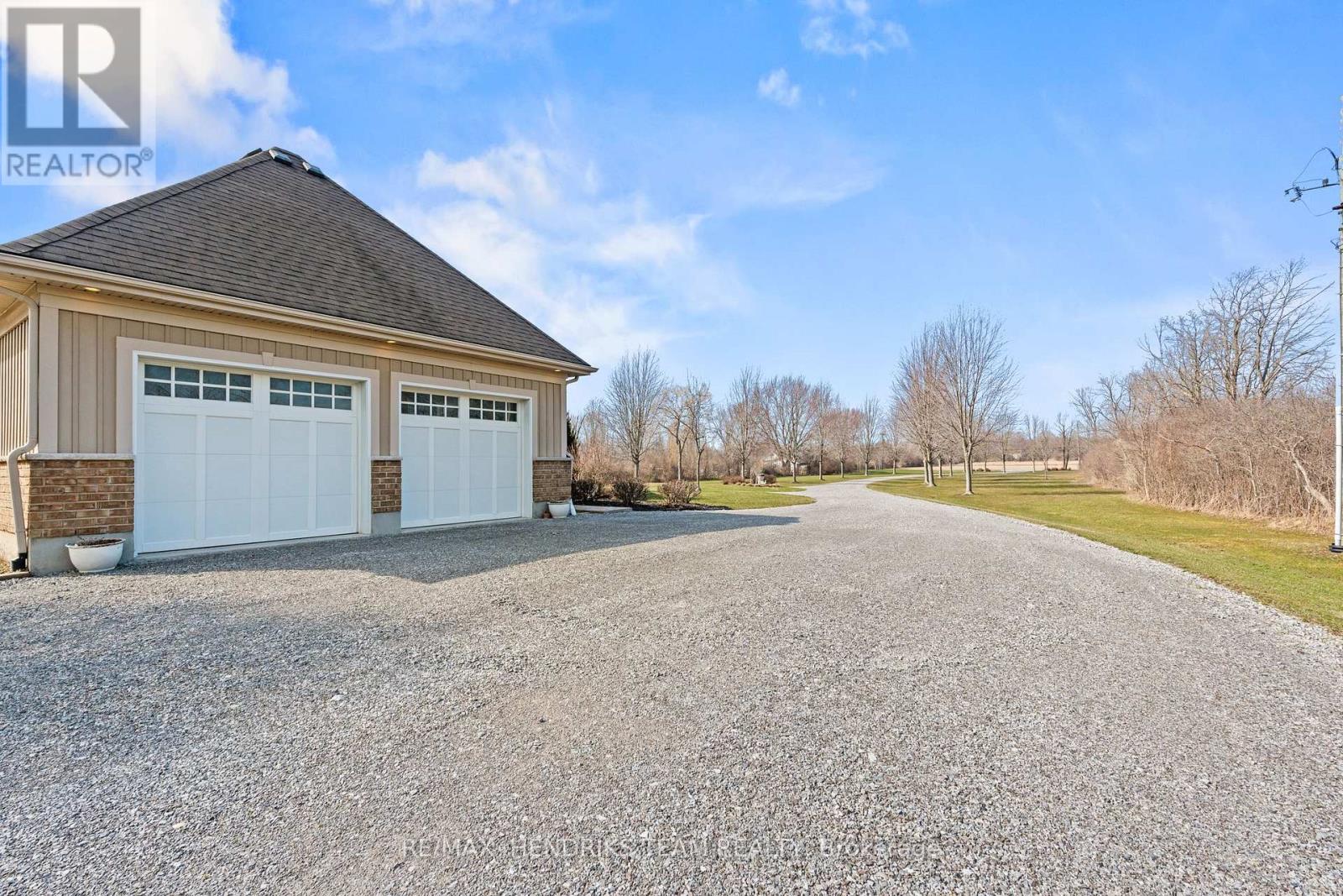 5045 Michener Road, Fort Erie, Ontario  L0S 1R0 - Photo 42 - X12947088