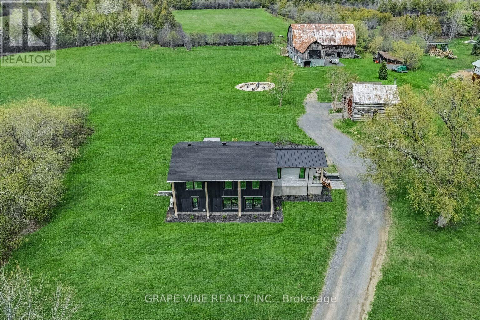 1671 County Rd 43 Road, North Grenville, Ontario  K0G 1G0 - Photo 2 - X12967864