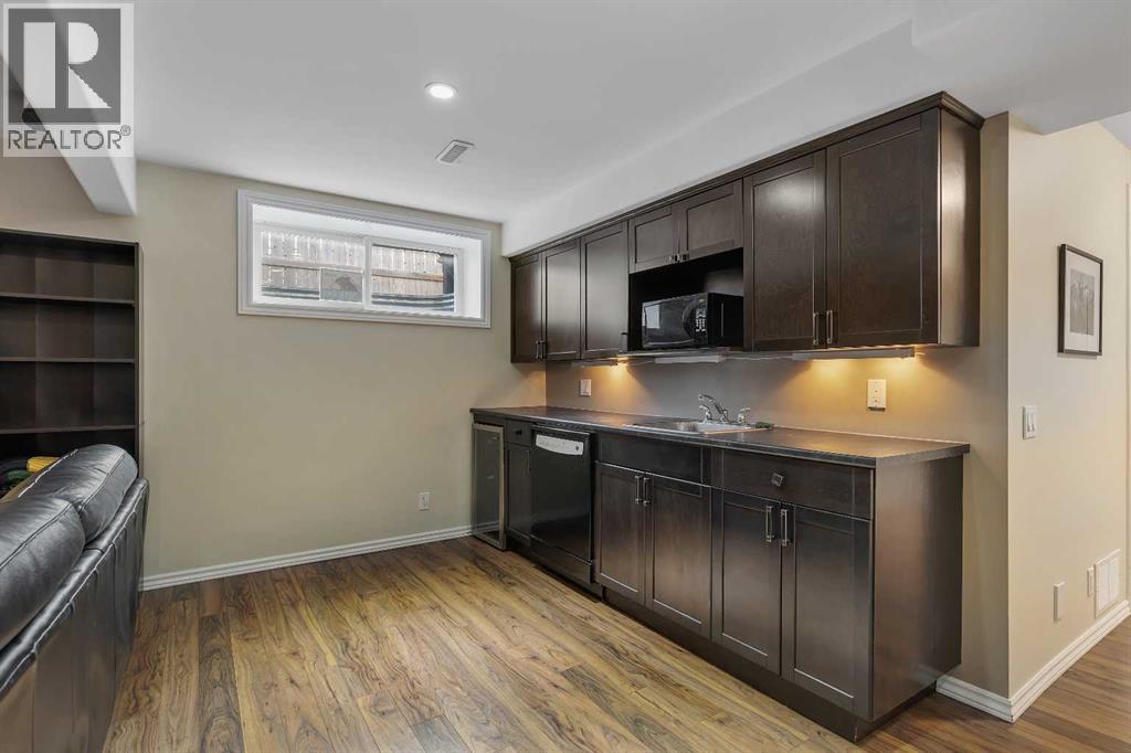 22 Tuscany Ravine Manor NW, Calgary, Alberta  T3L 2W9 - Photo 6 - A2296455